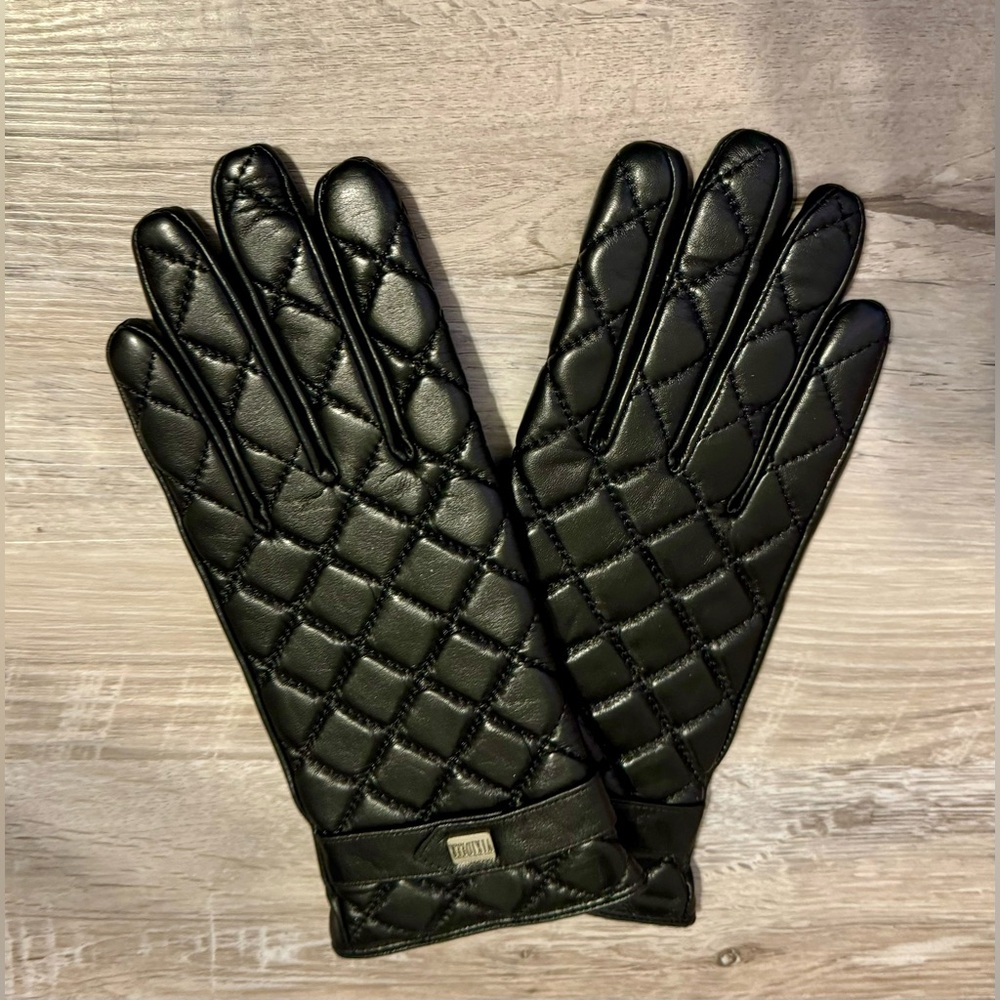 New. VIKIDEER Women's Winter Leather Black Gloves, Size S. Warm Wool